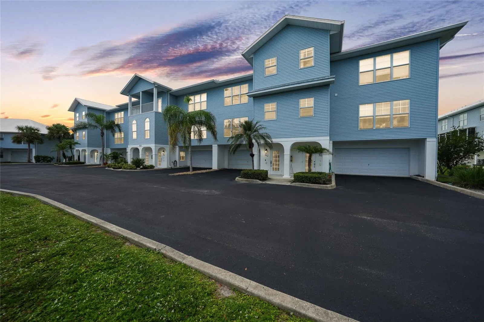 3923 CAPE HAZE DR #304, #304