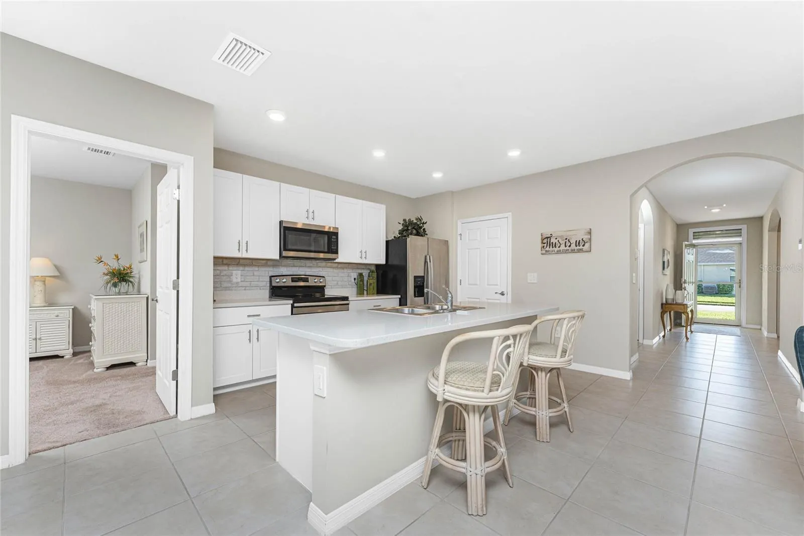 4075 MANATEE LN