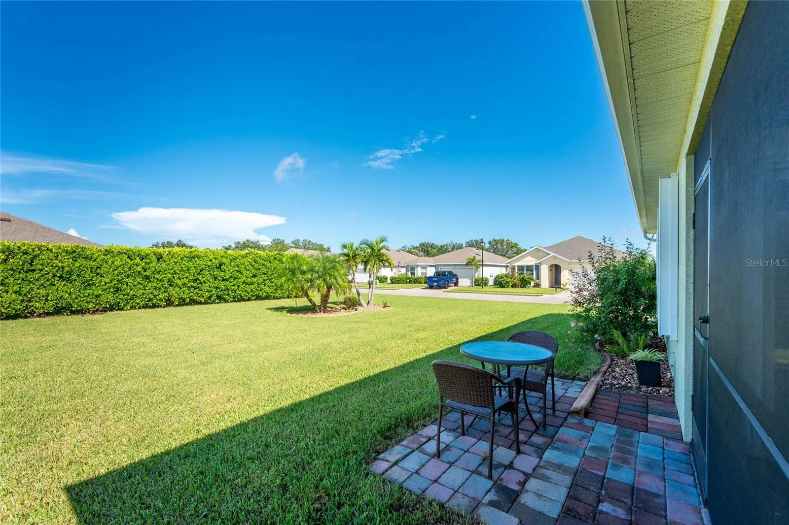 4075 MANATEE LN