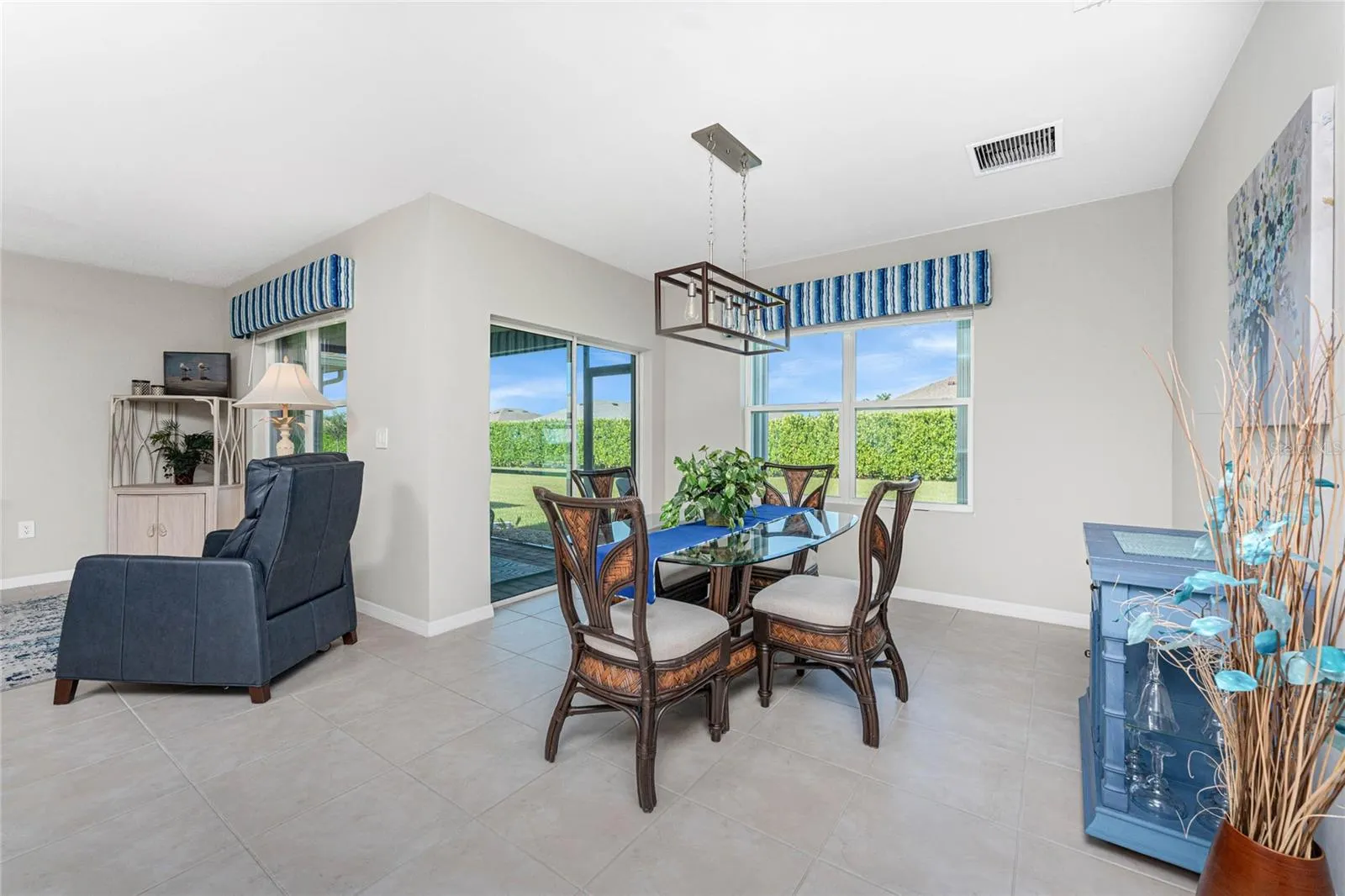 4075 MANATEE LN