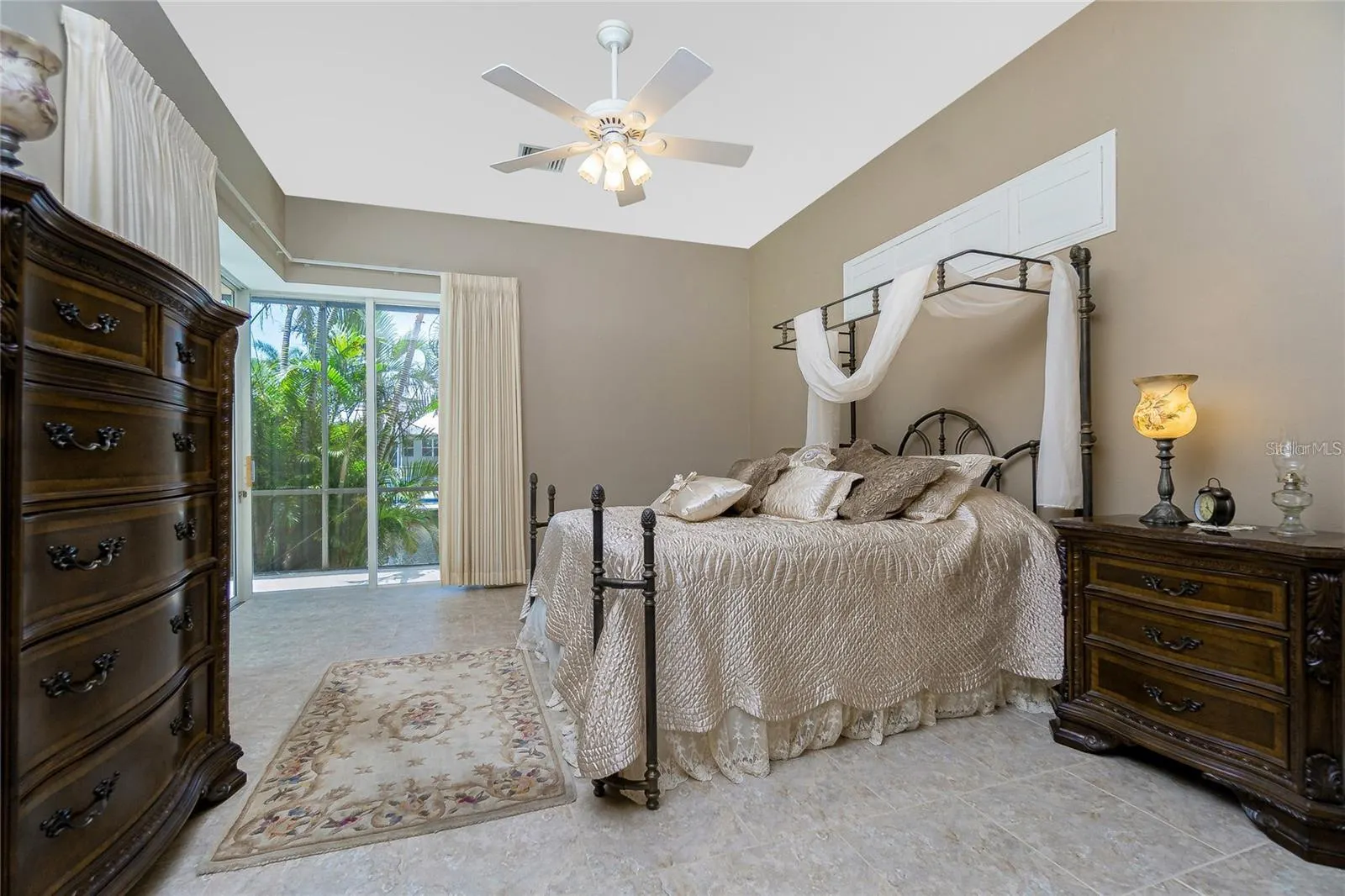 1453 WREN CT
