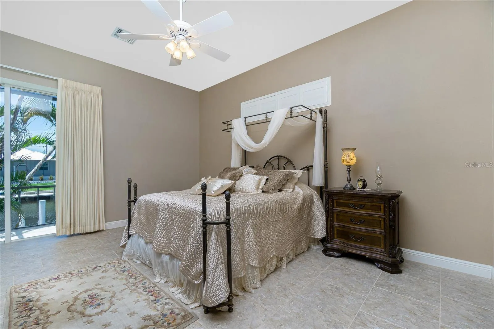 1453 WREN CT