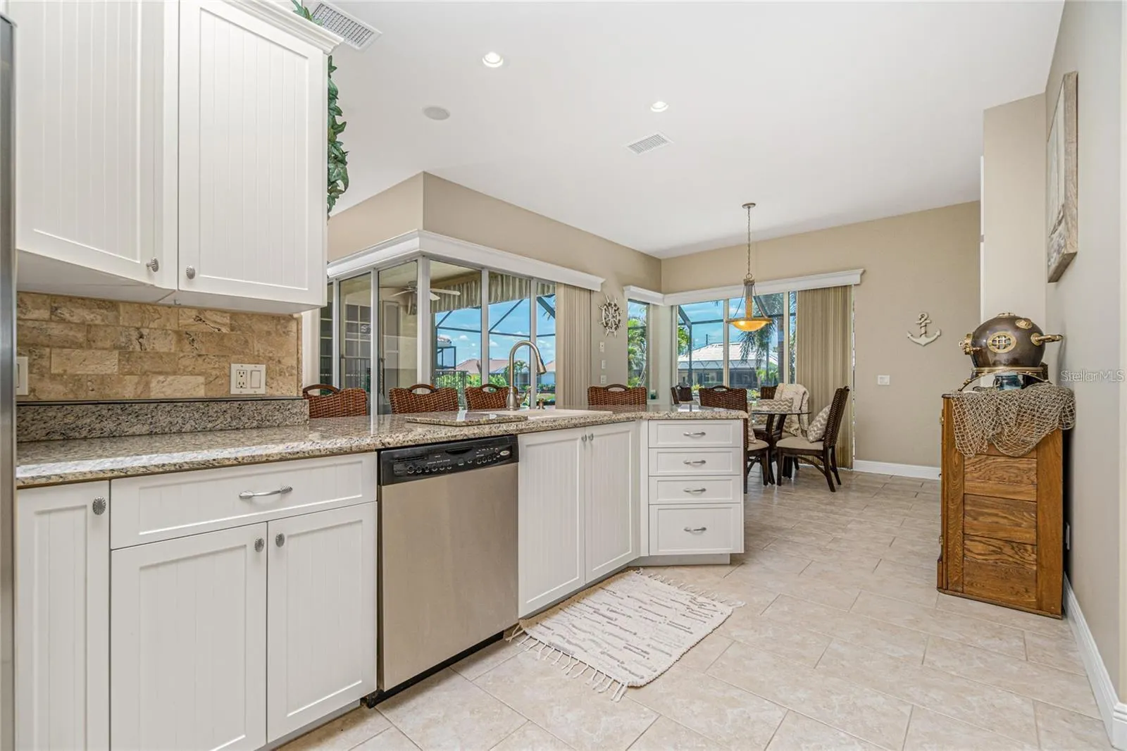 1453 WREN CT