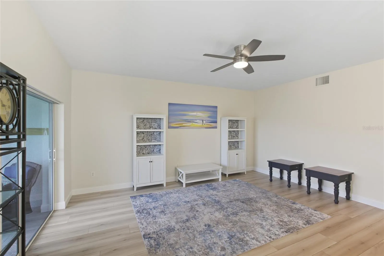 3907 SAN ROCCO DR #111, #111