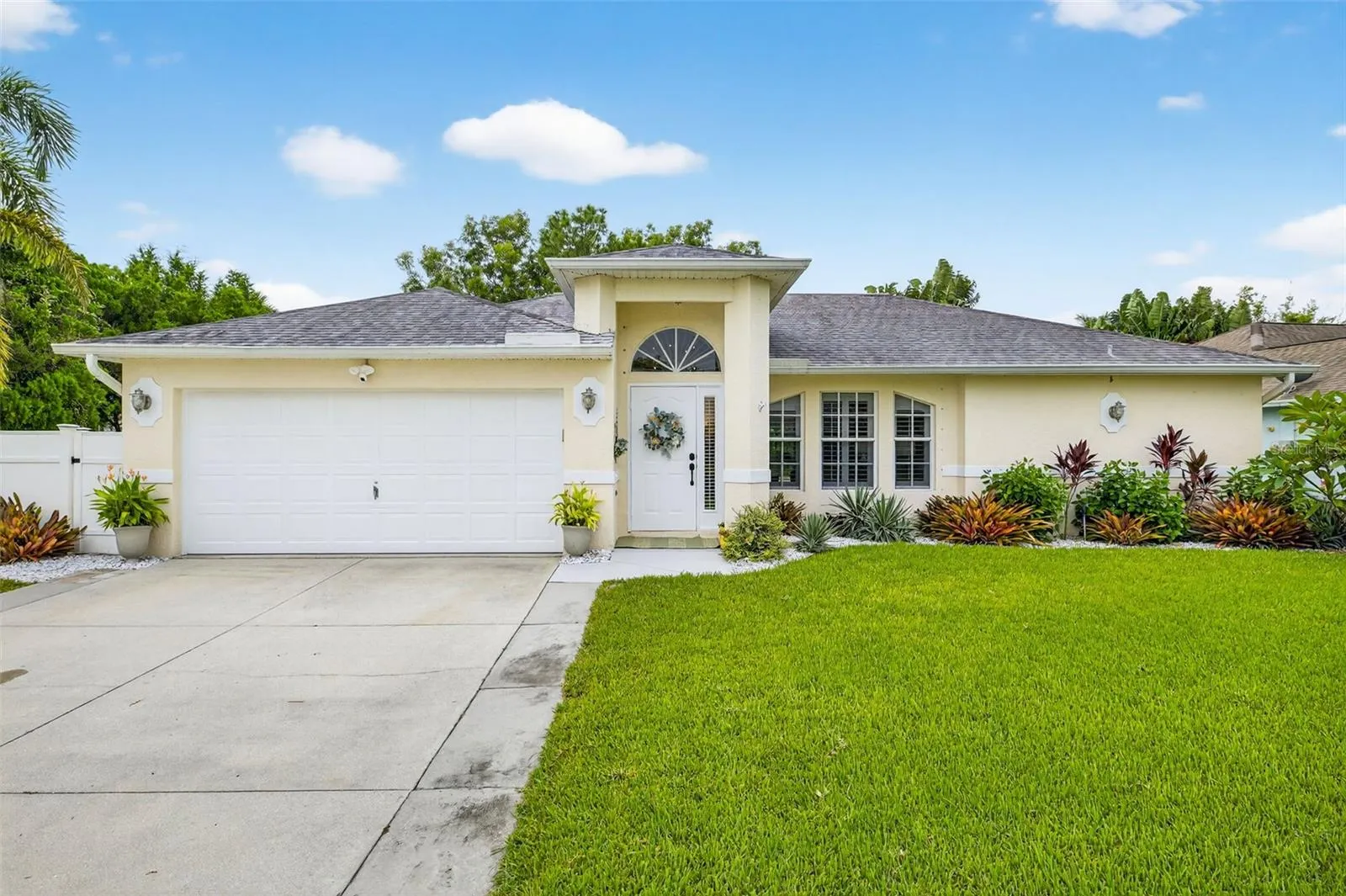 11610 RED HIBISCUS DR