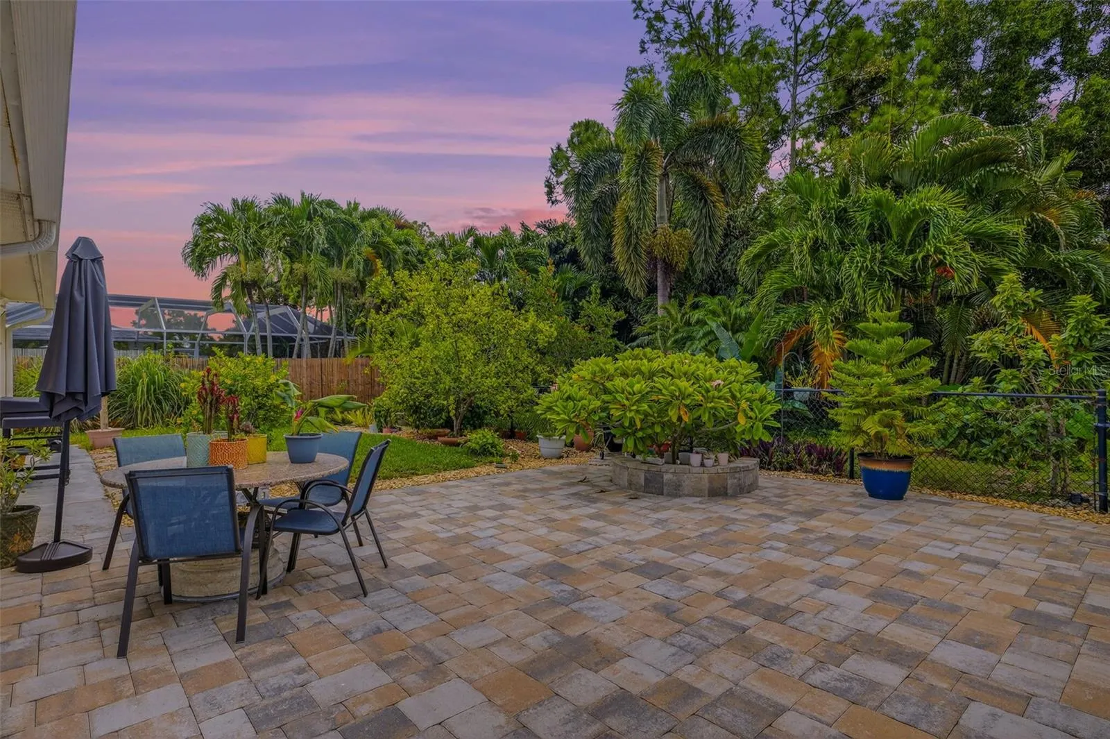 11610 RED HIBISCUS DR