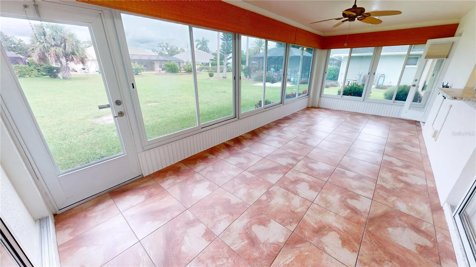 330 MARACA ST