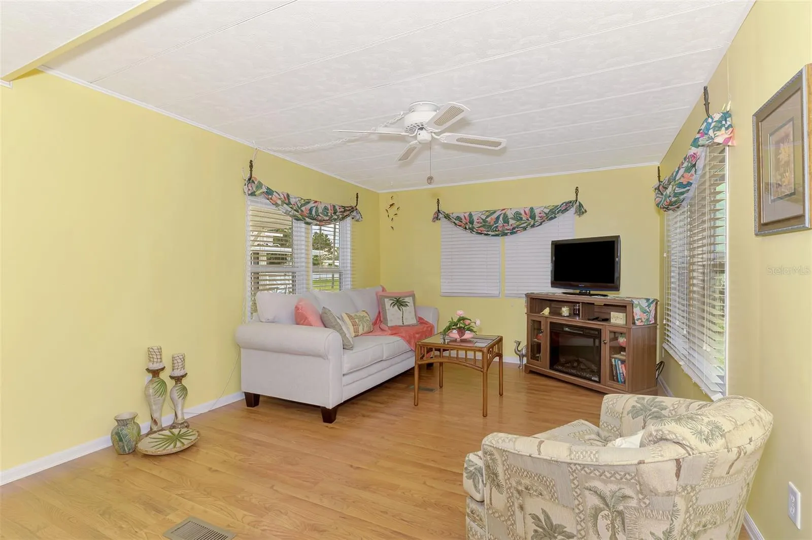 1800 ENGLEWOOD RD ##137, ##137