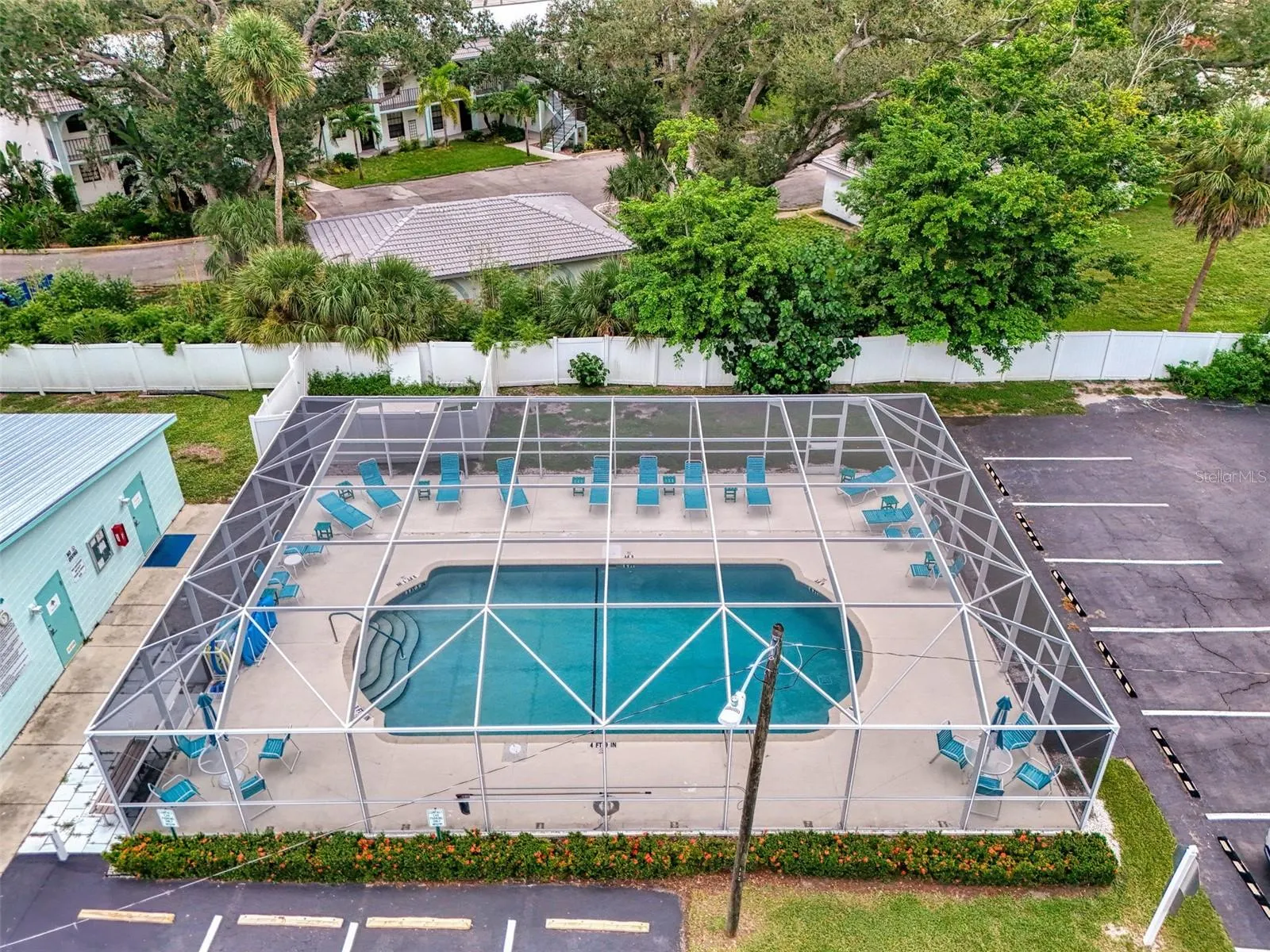 1800 ENGLEWOOD RD ##137, ##137
