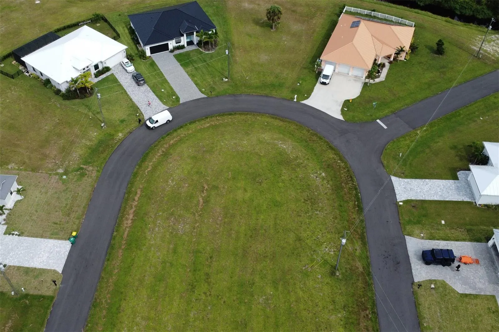 17471 VELLUM CIR