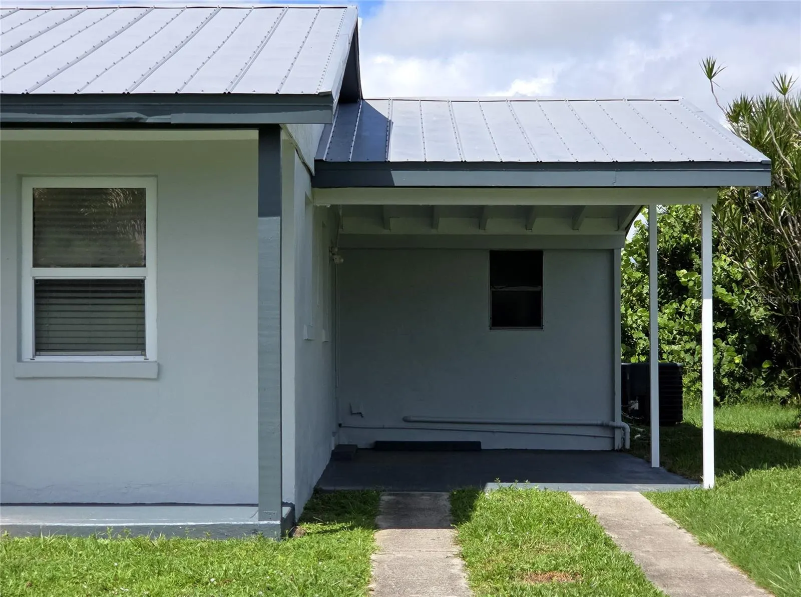 154 SALEM AVE NW