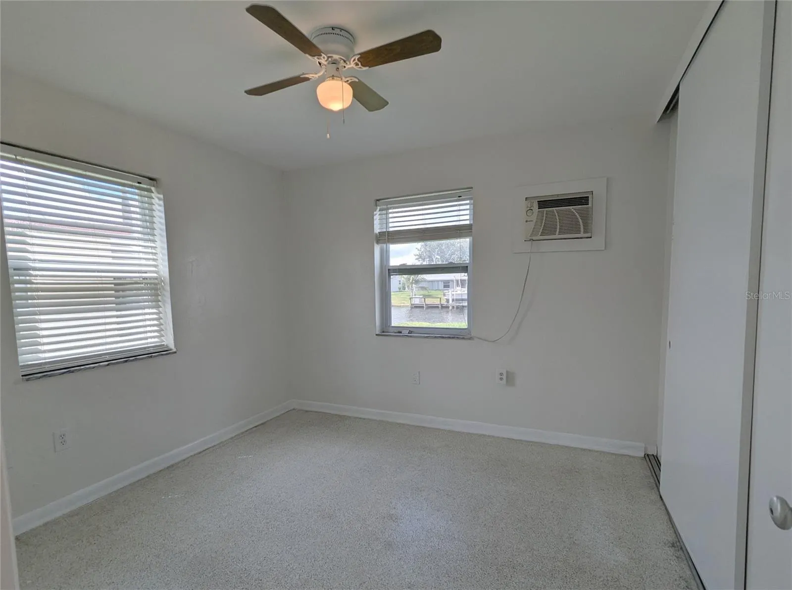 154 SALEM AVE NW