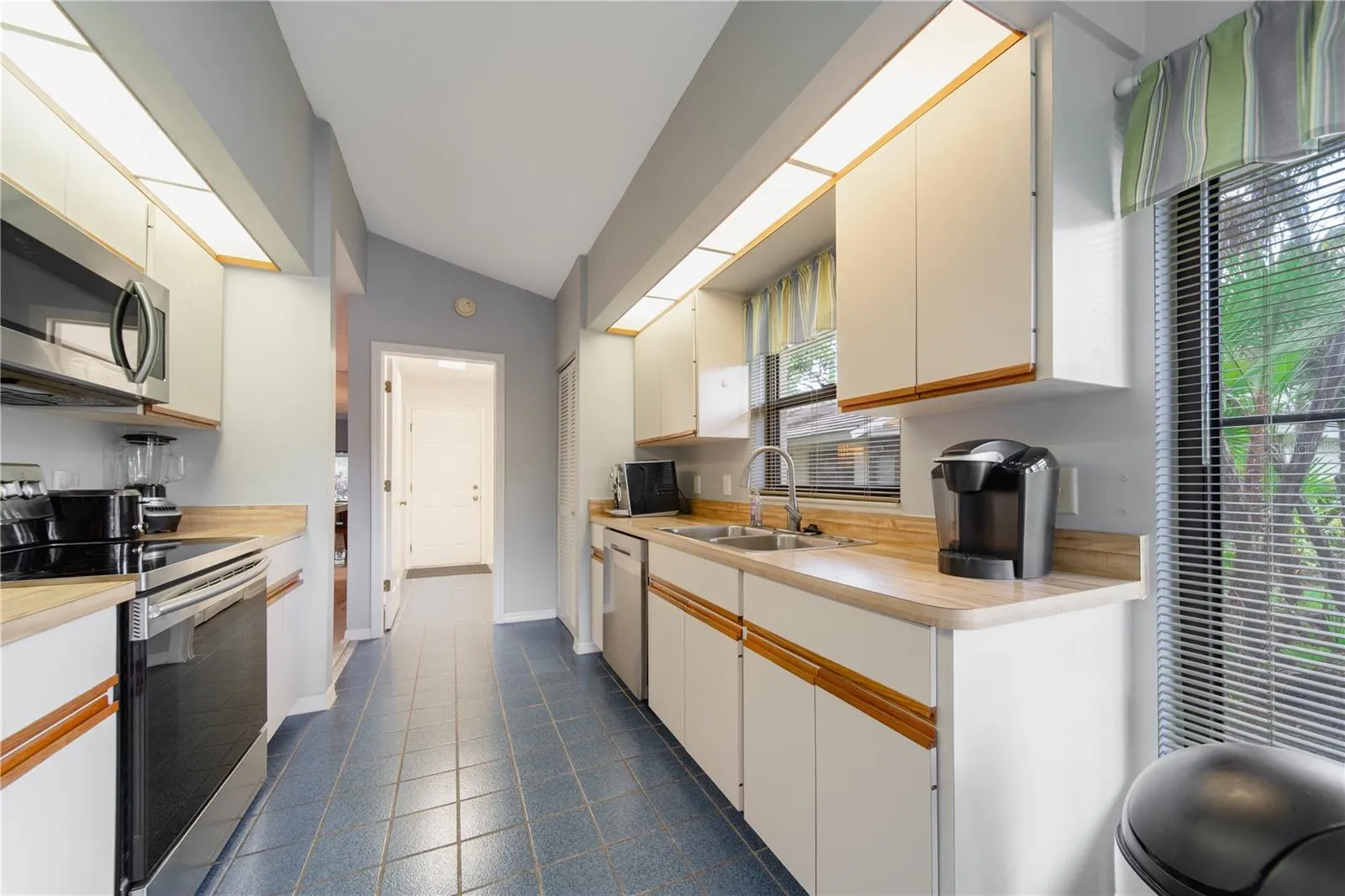 234 SOUTHAMPTON LN #260, #260