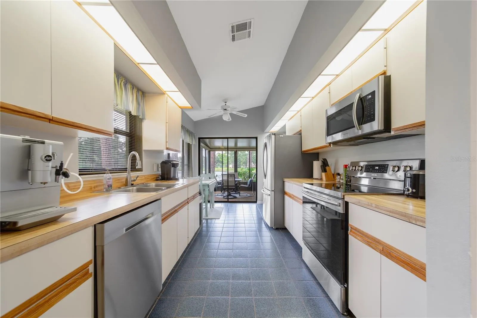 234 SOUTHAMPTON LN #260, #260