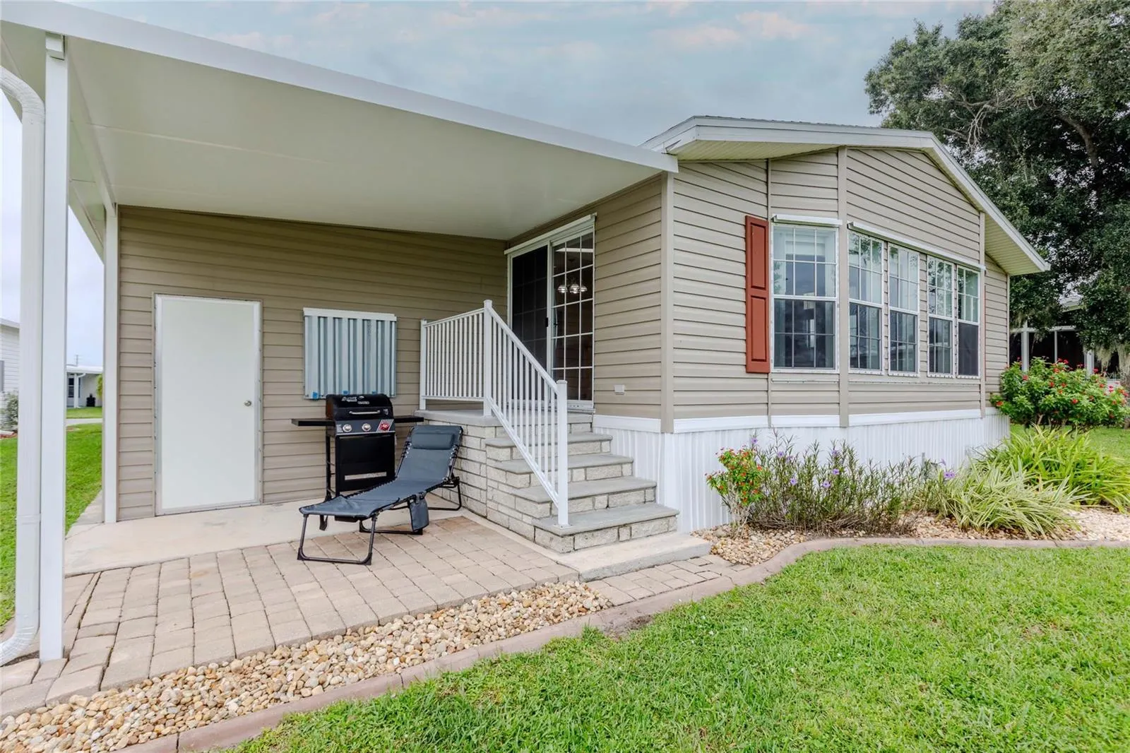 2100 KINGS HWY #908, #908