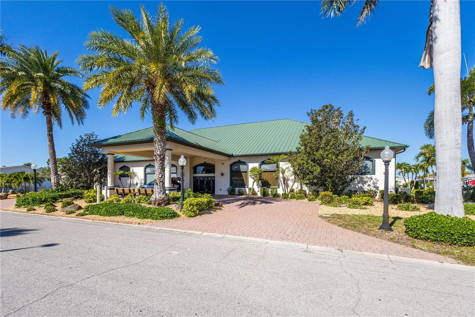 2100 KINGS HWY #908, #908