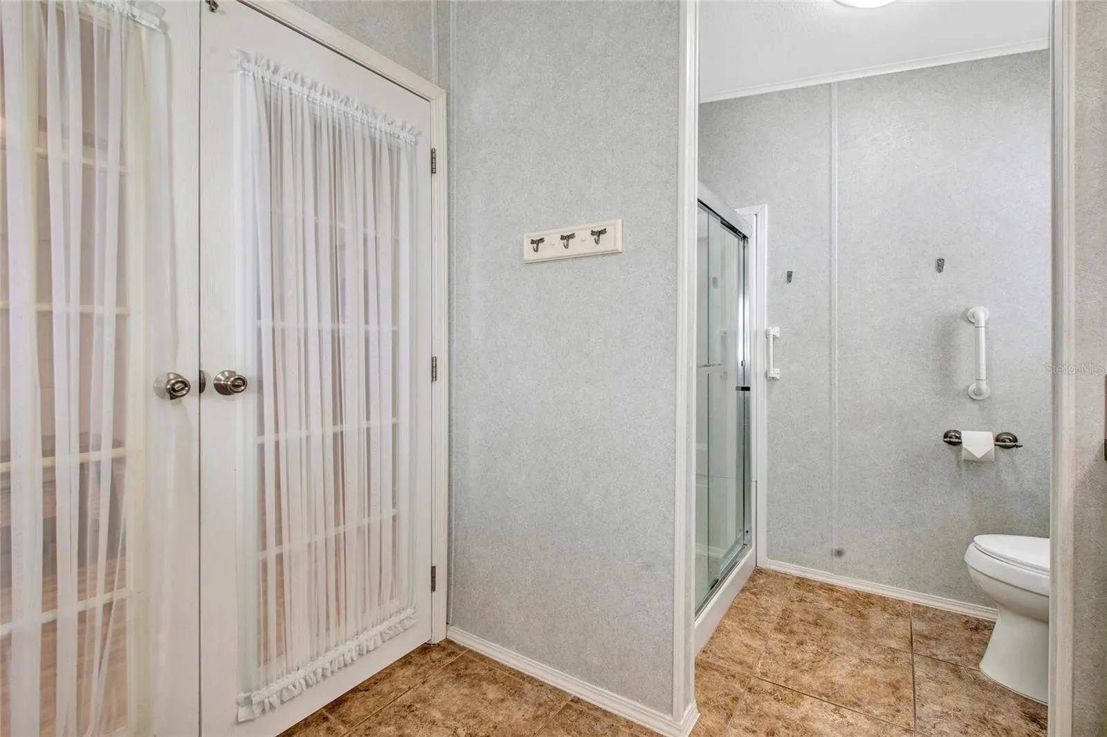 2100 KINGS HWY #908, #908