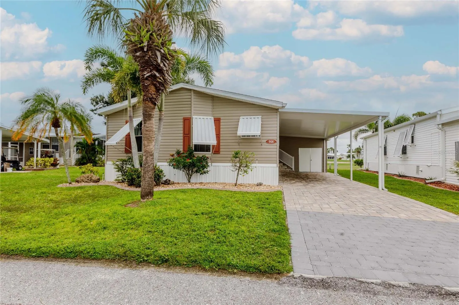 2100 KINGS HWY #908, #908