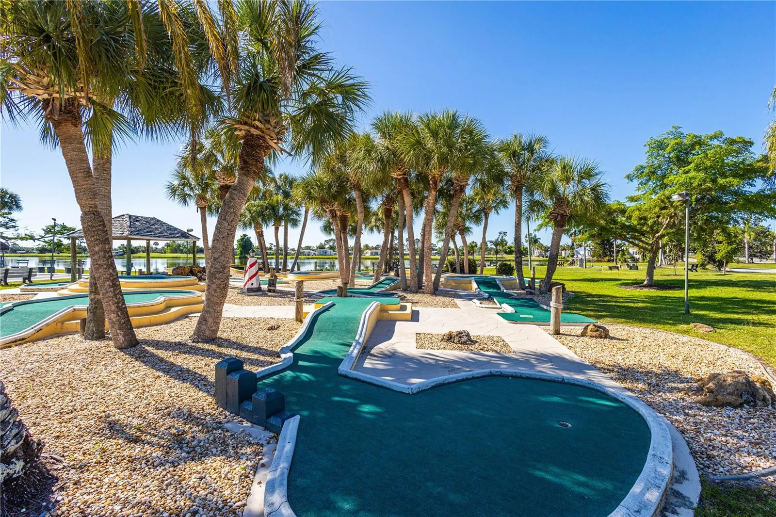 2100 KINGS HWY #908, #908