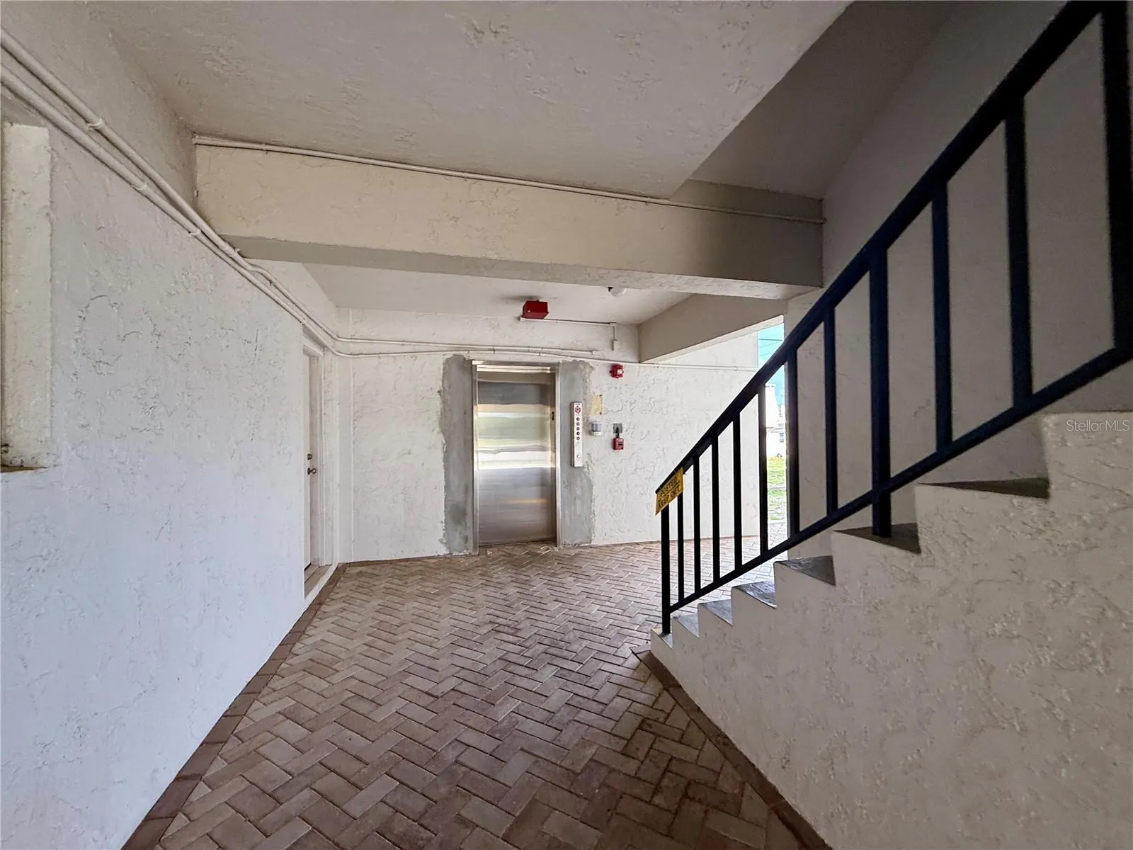 2650 ESTERO BLVD #41, #41