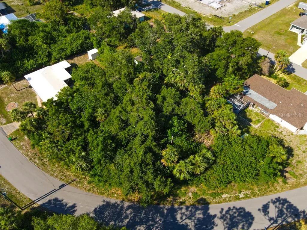 2212 BENDWAY DR