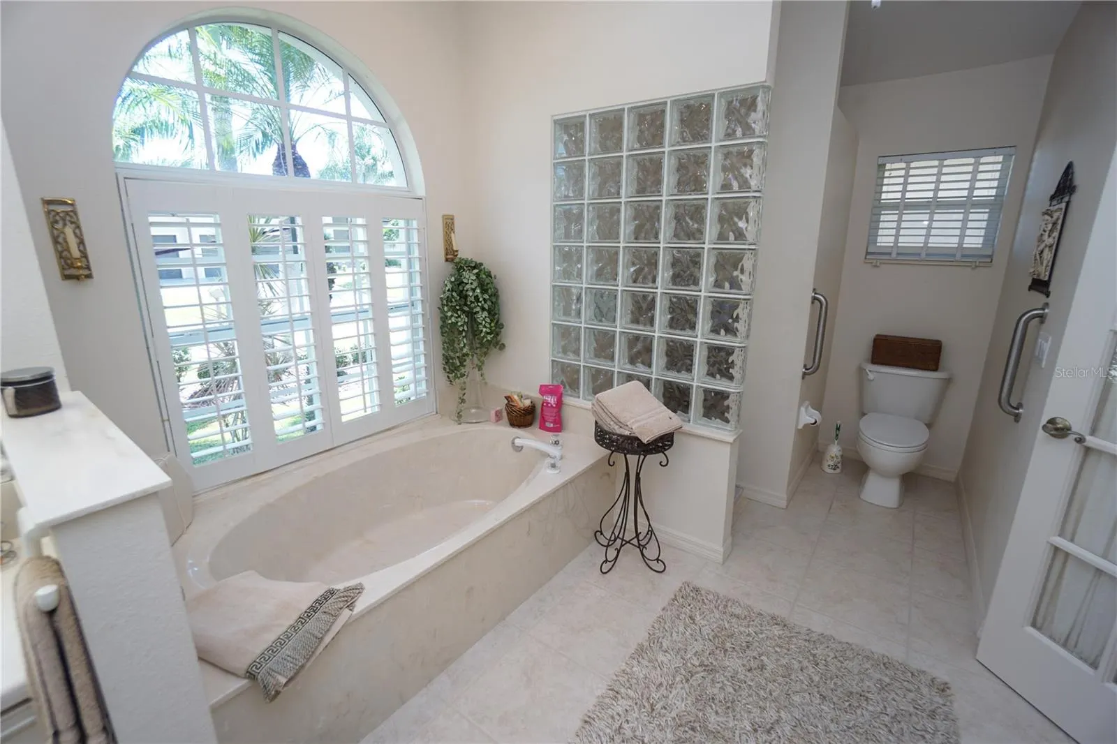 340 SANTANDER CT