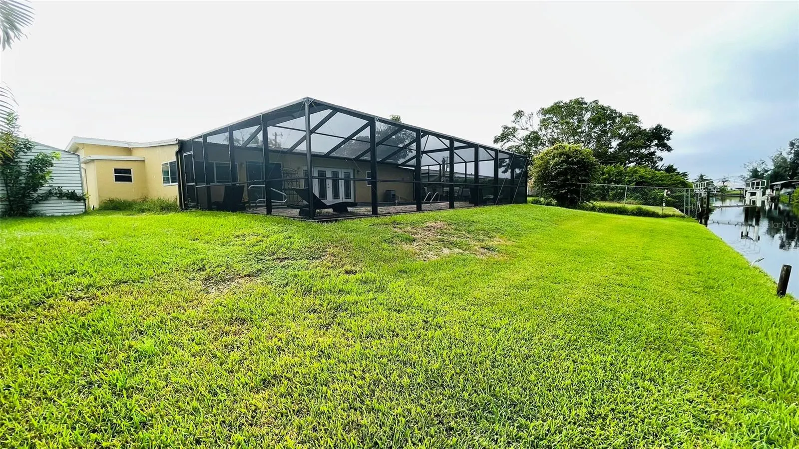 4159 CONWAY BLVD