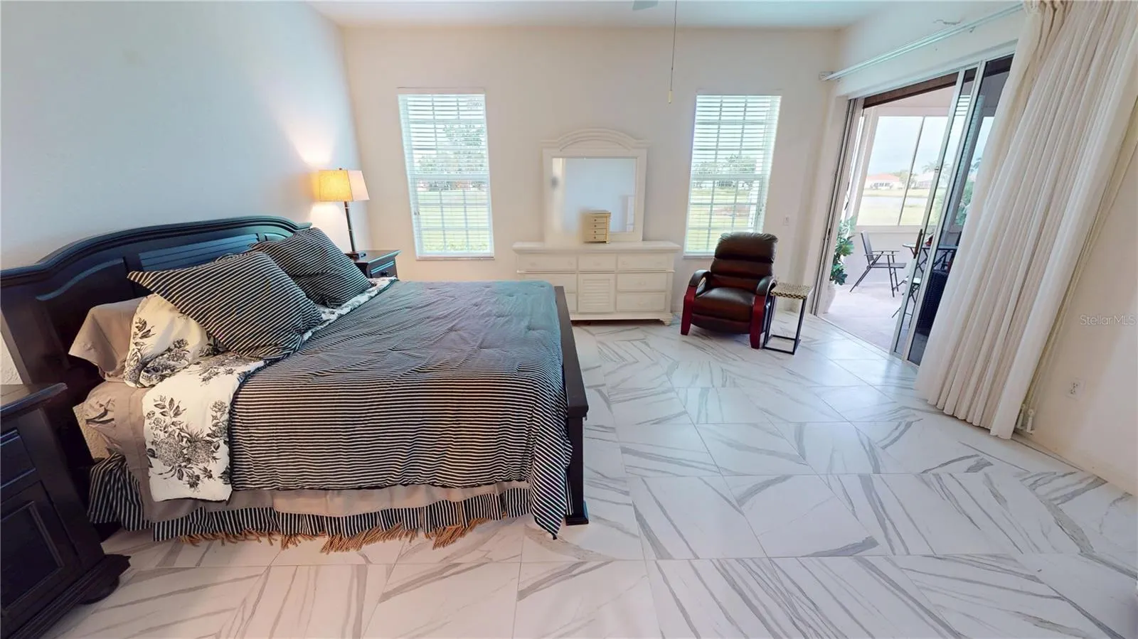 26089 SEMINOLE LAKES BLVD