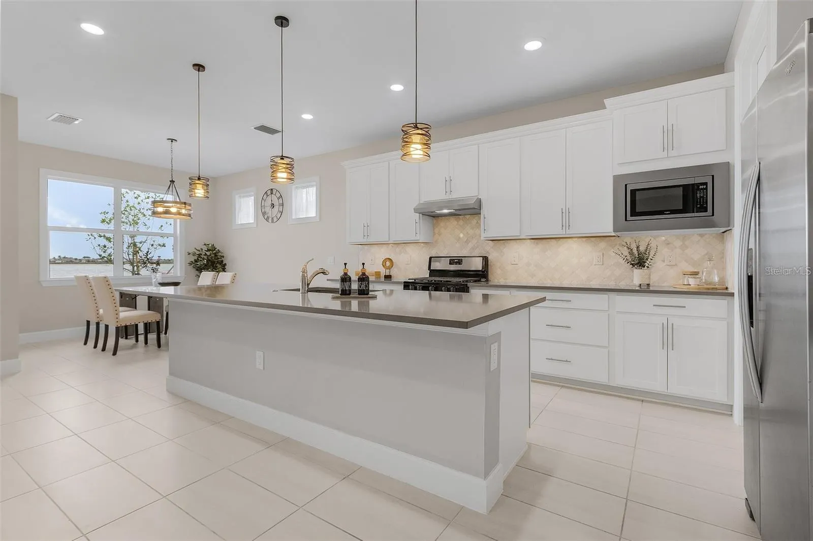 42211 EDGEWATER DR