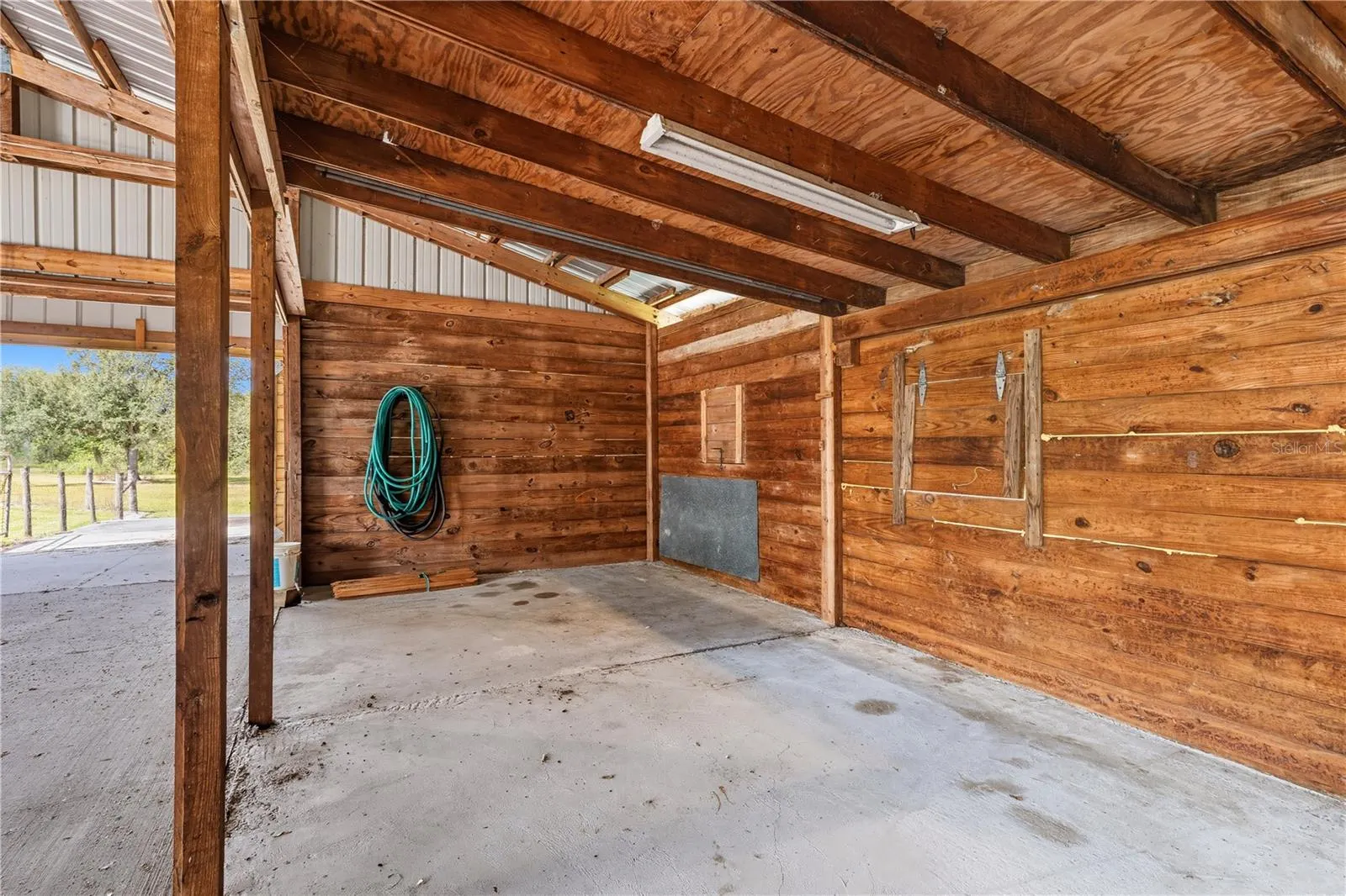 5204 BLACKJACK CIR