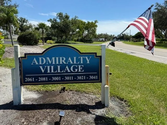 3011 MATECUMBE KEY RD #4, #4