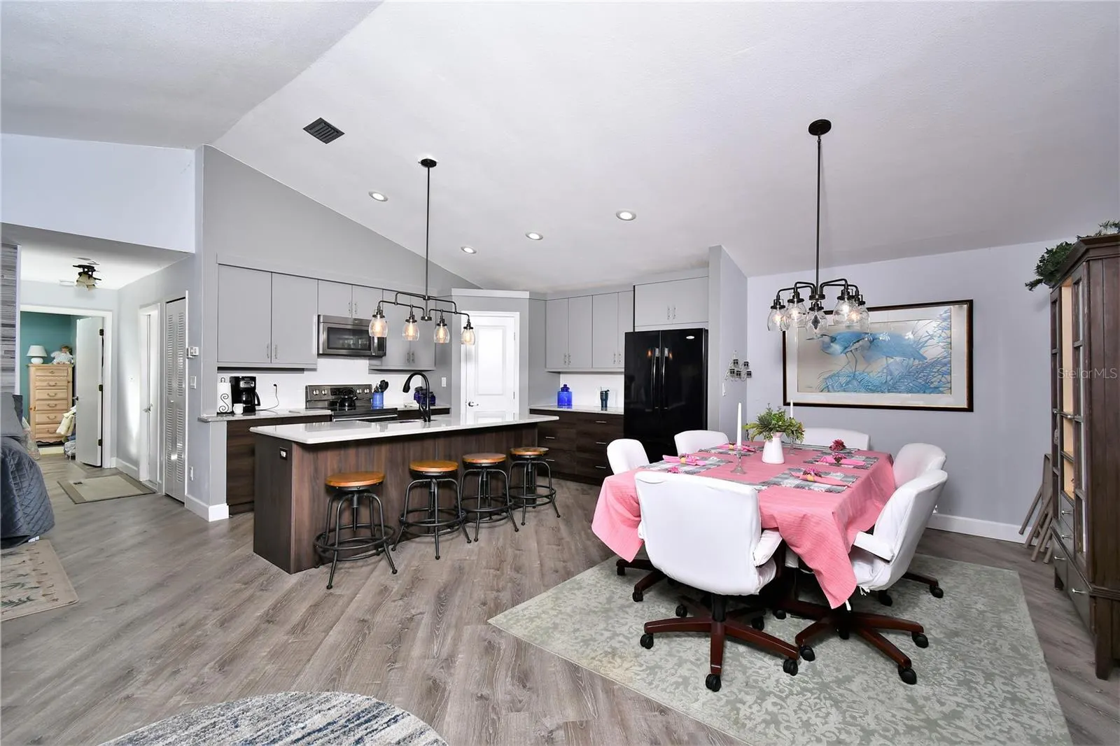 3011 MATECUMBE KEY RD #4, #4