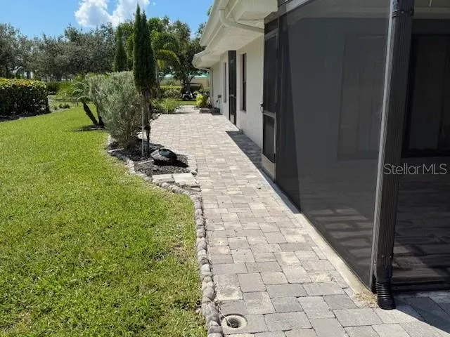 3011 MATECUMBE KEY RD #4, #4