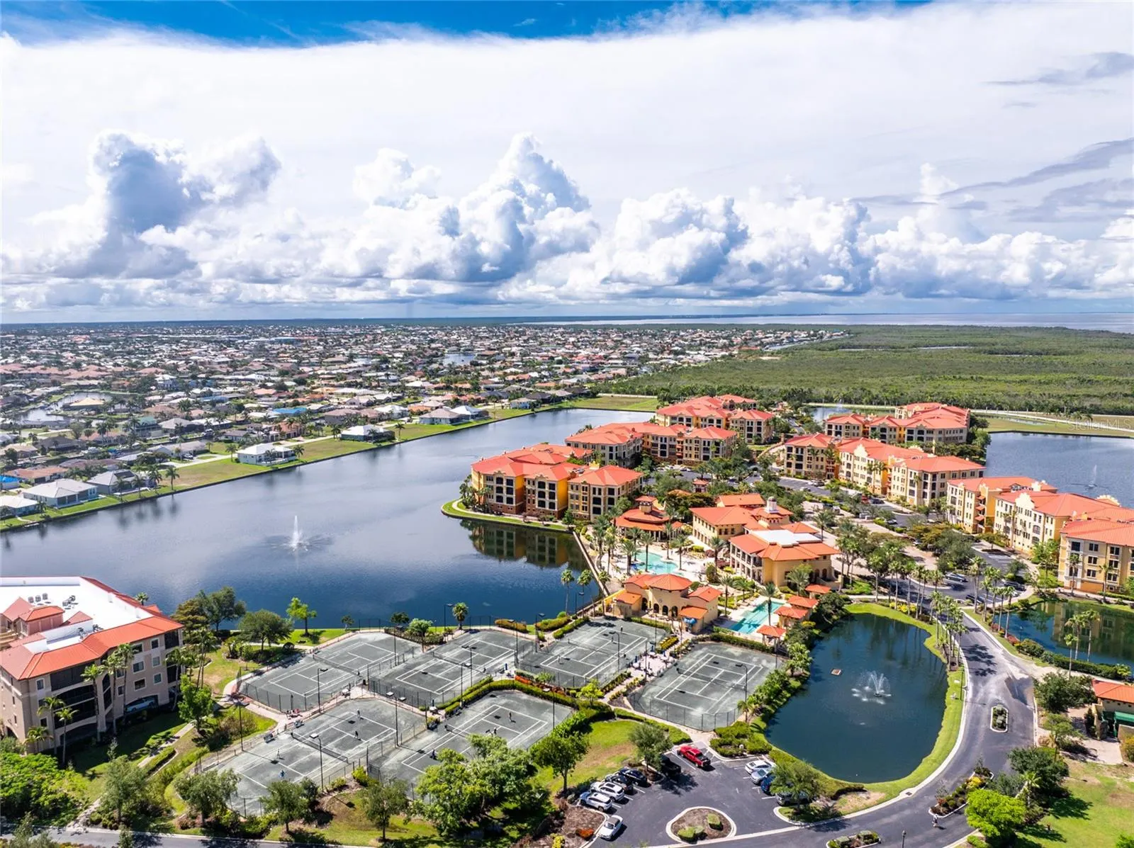 85 VIVANTE BLVD #8534, #8534