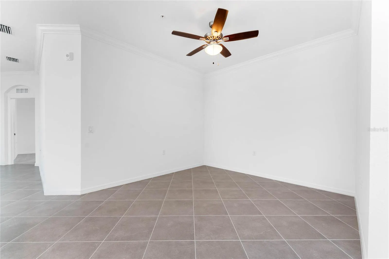 14121 HERITAGE LANDING BLVD #731, #731
