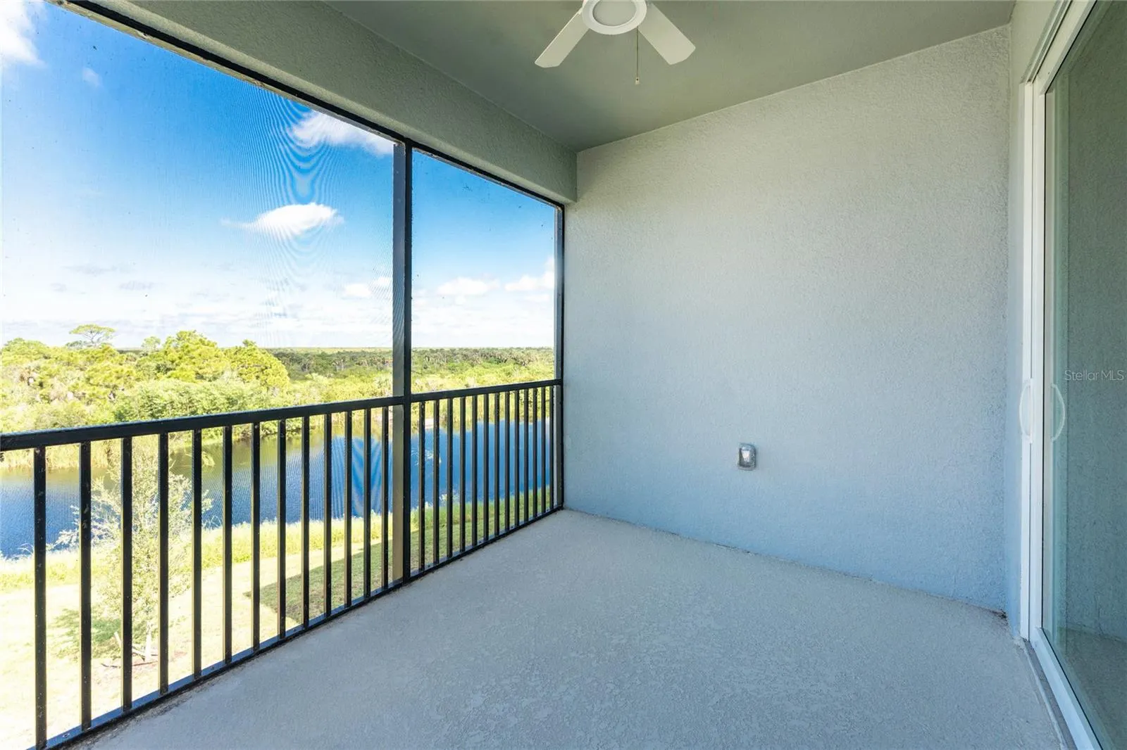 14121 HERITAGE LANDING BLVD #731, #731
