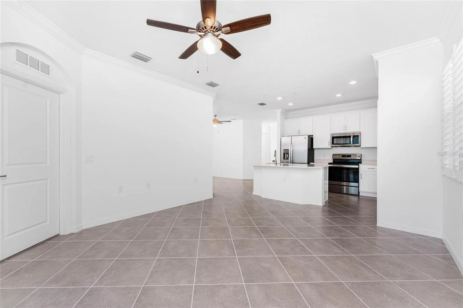 14121 HERITAGE LANDING BLVD #731, #731