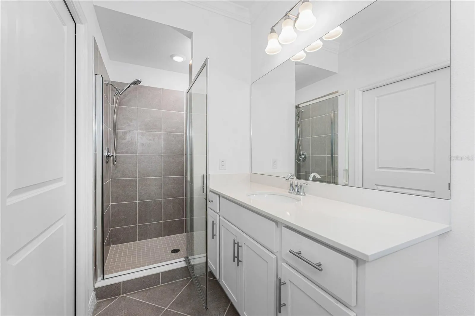 14121 HERITAGE LANDING BLVD #731, #731