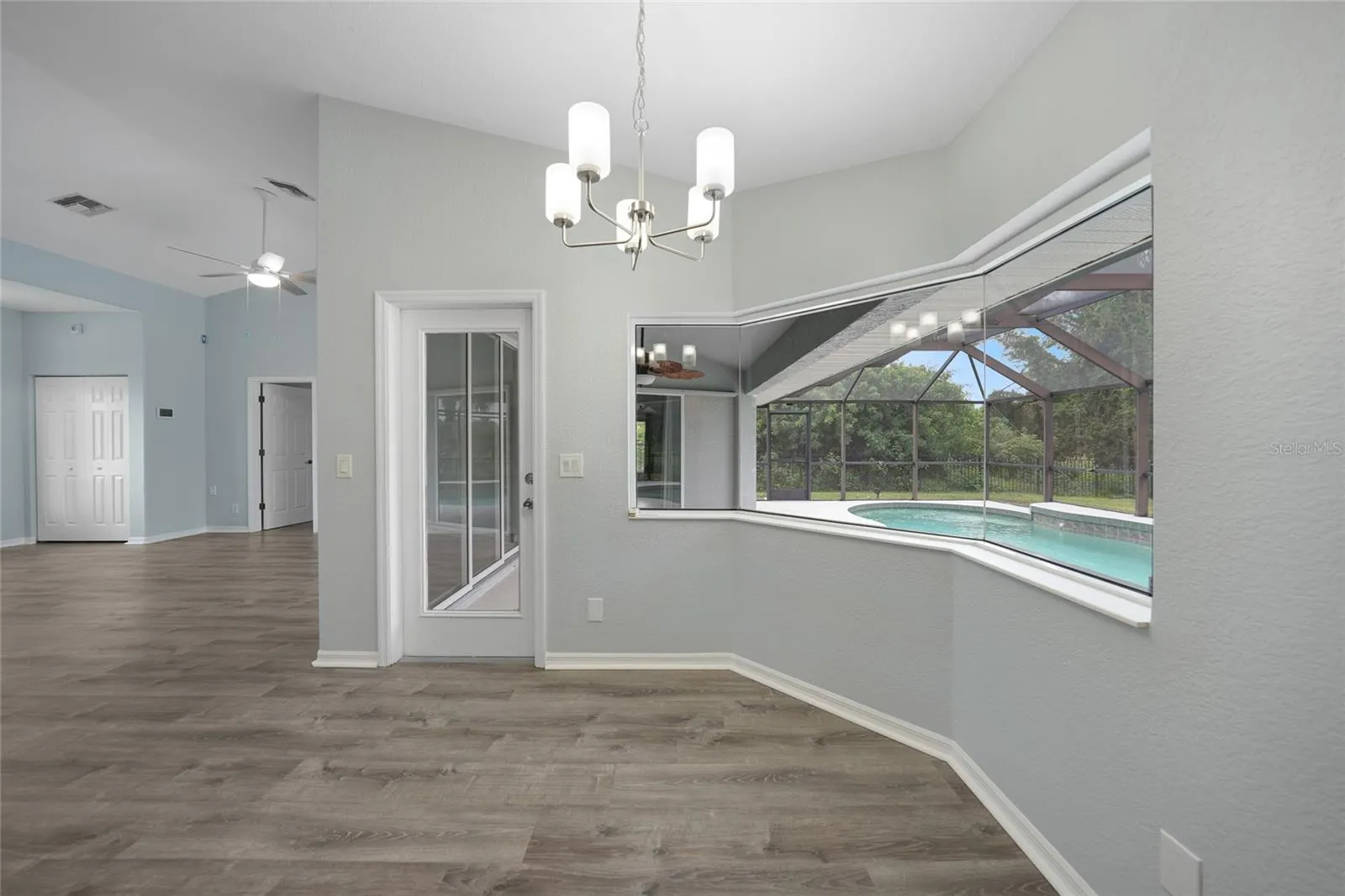 2733 JABLO CIR