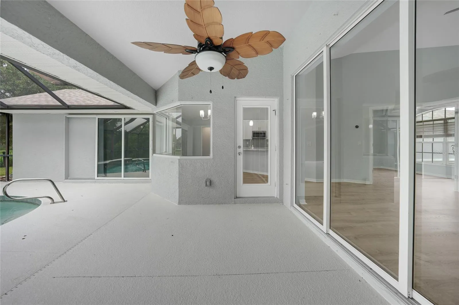 2733 JABLO CIR