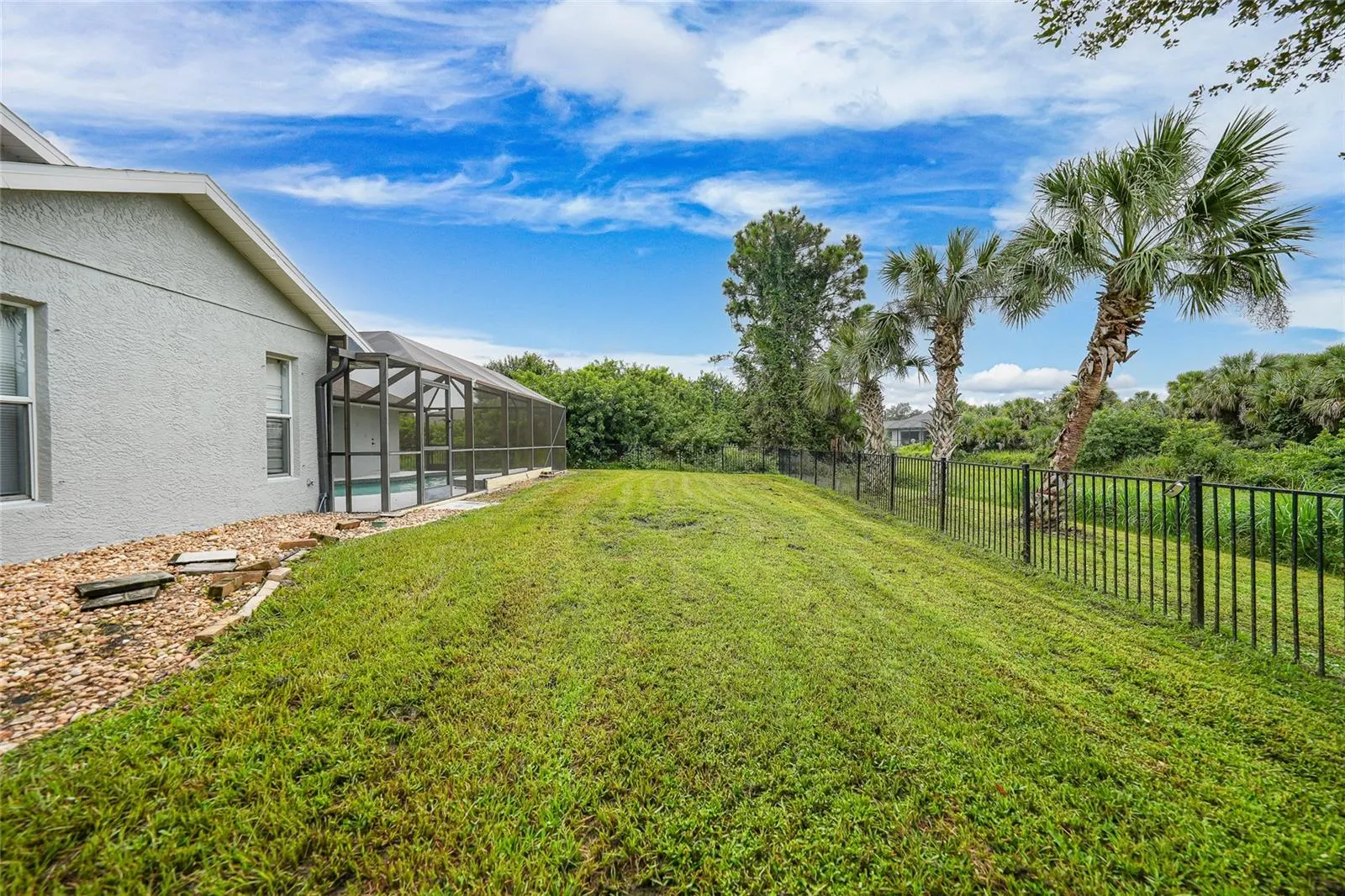 2733 JABLO CIR