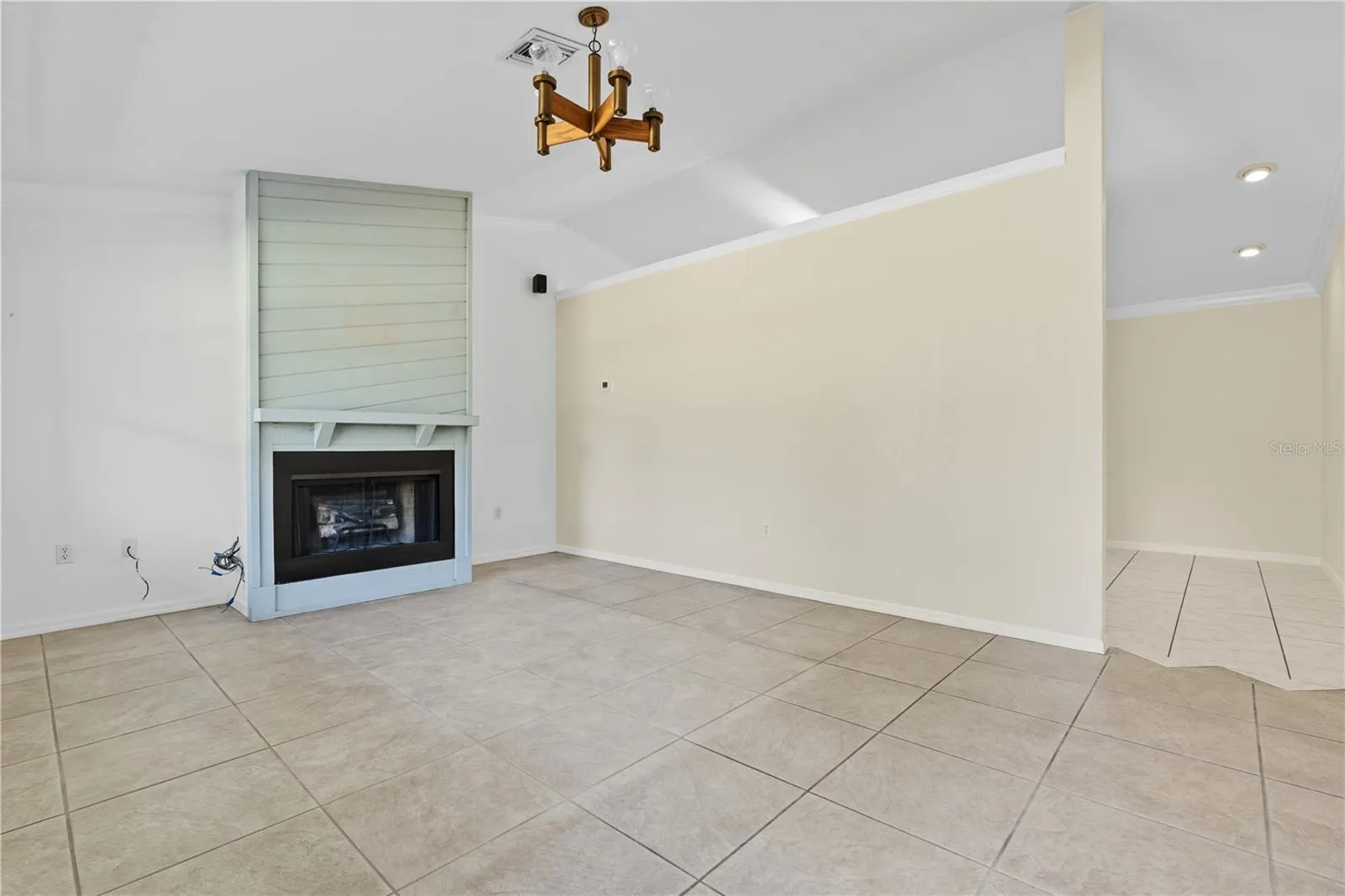 10 BALDUR DR