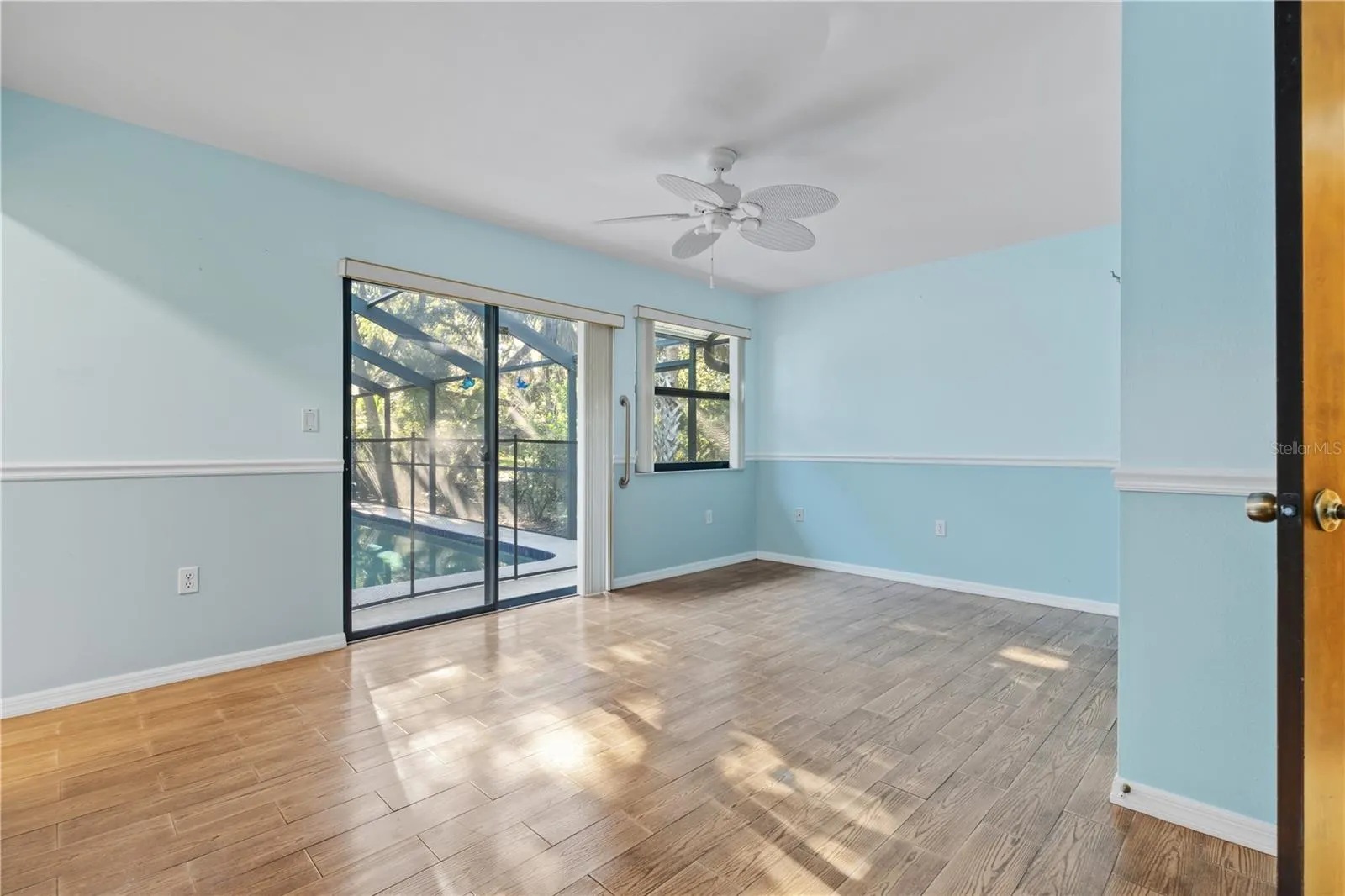 10 BALDUR DR