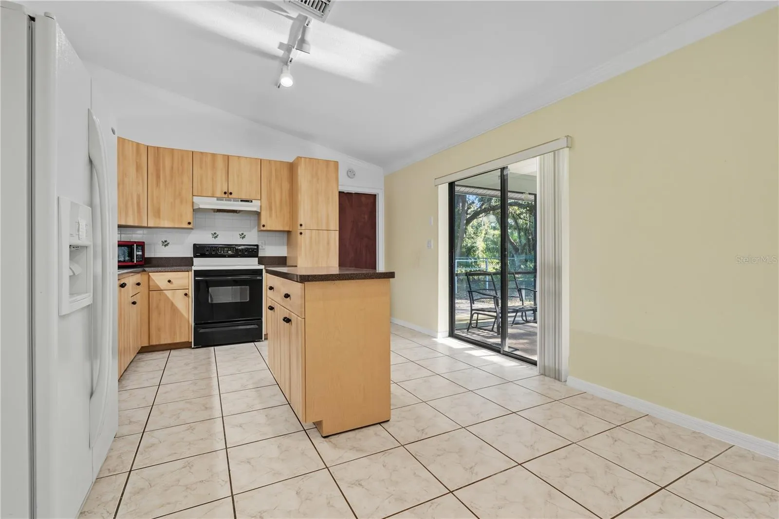 10 BALDUR DR