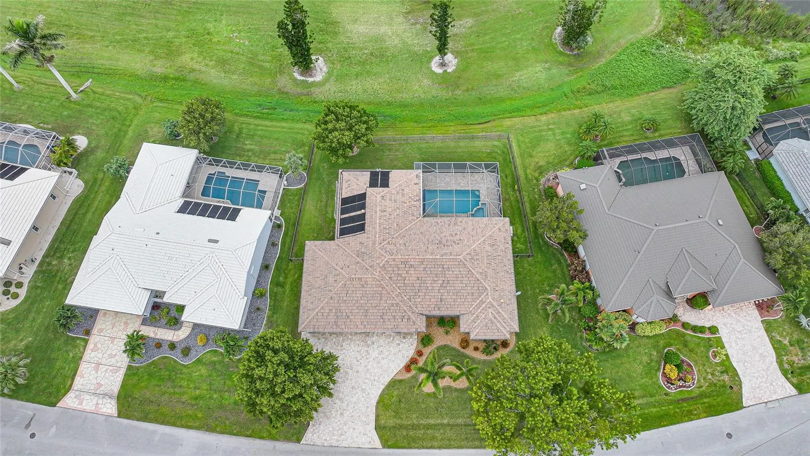 3829 BORDEAUX DR