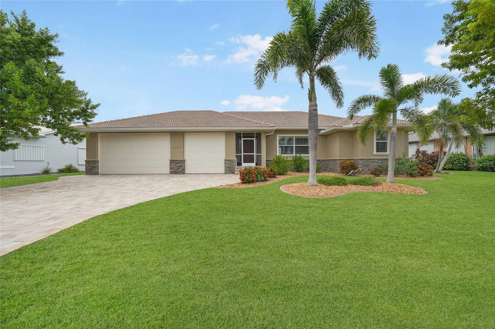 3829 BORDEAUX DR