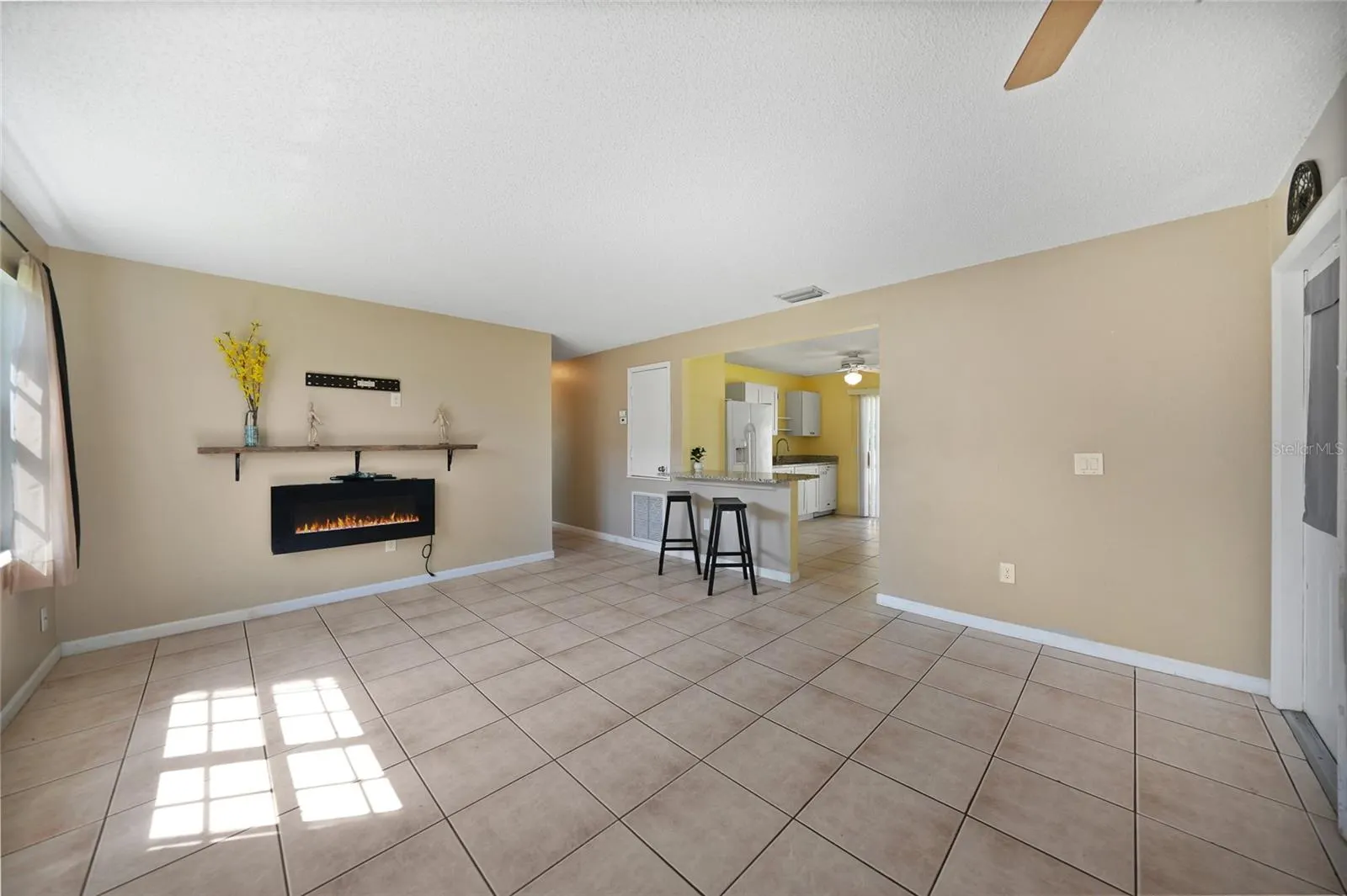 20033 ISOBAR AVE