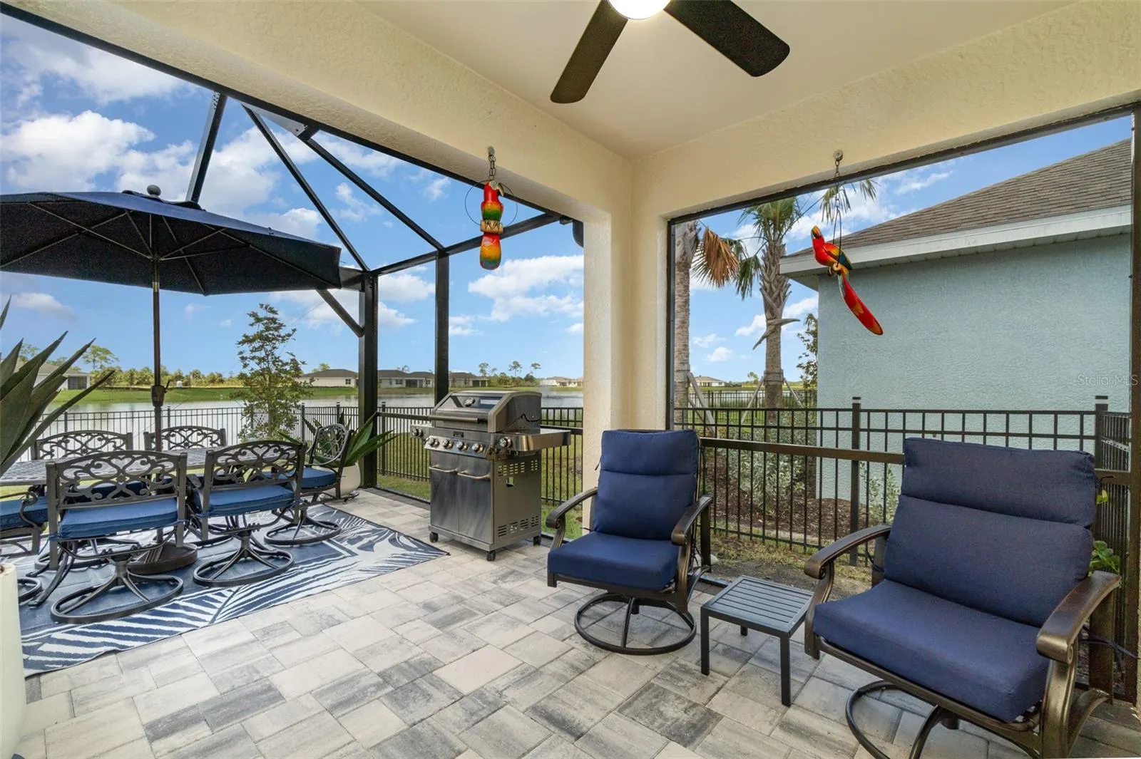 44525 PALM FROND DR