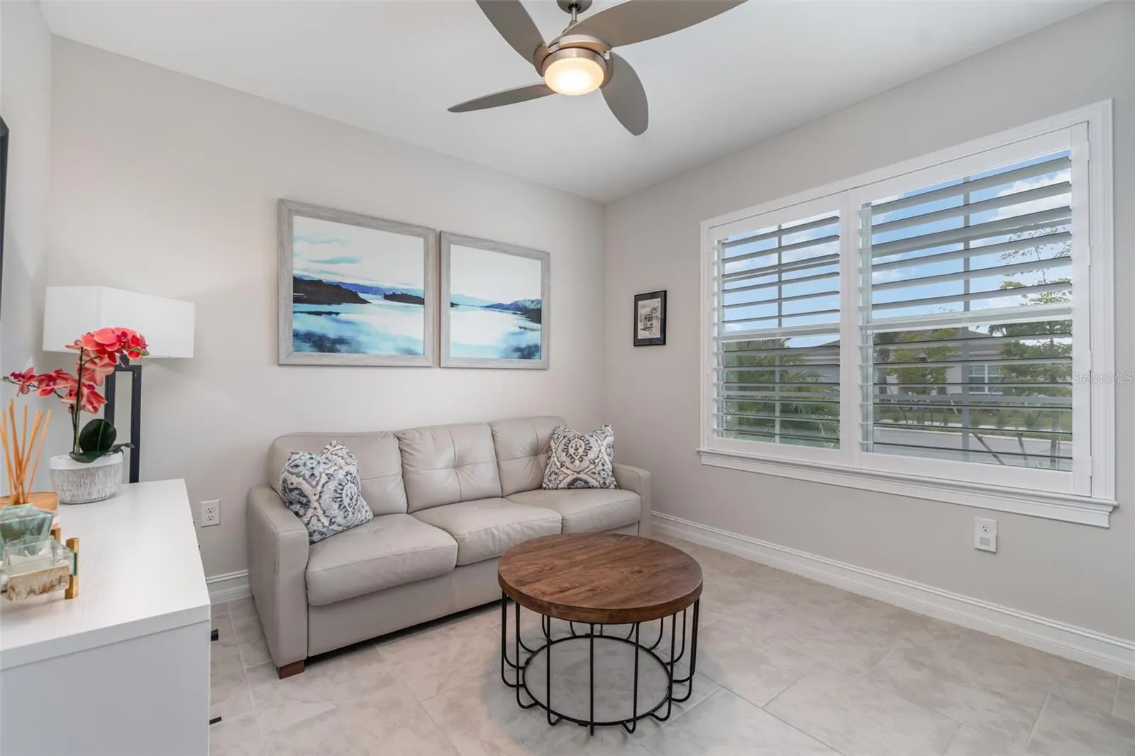 44525 PALM FROND DR