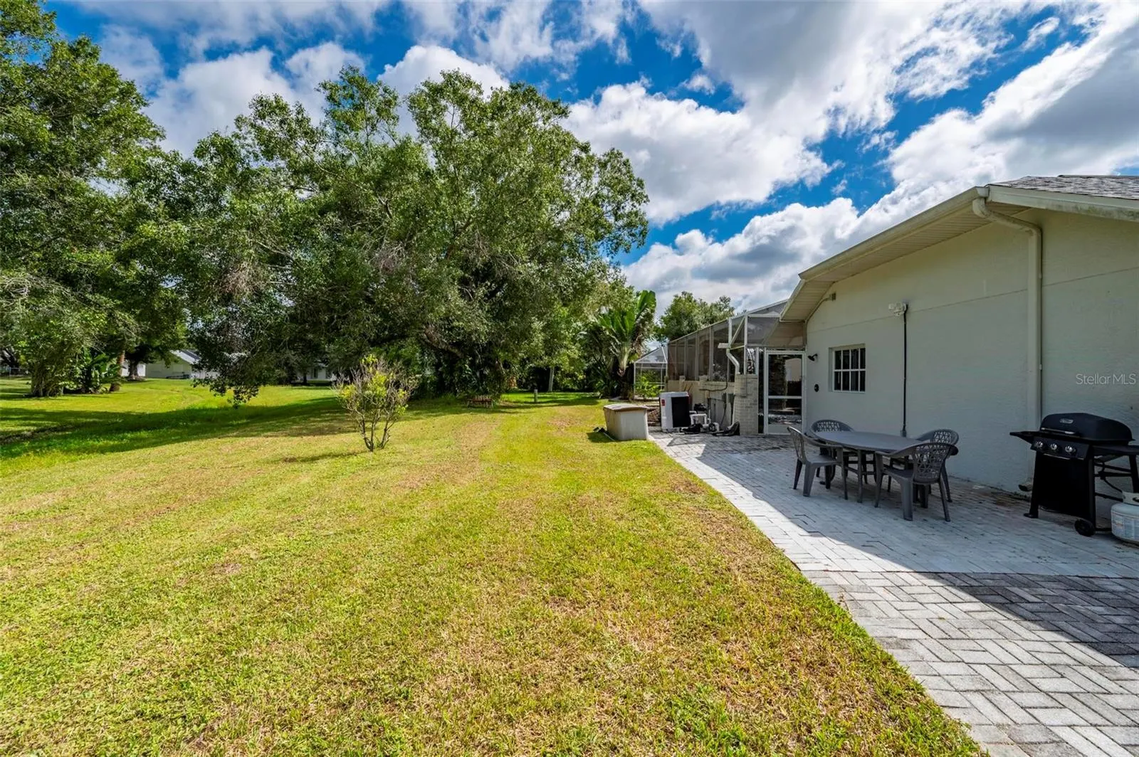 25688 DEEP CREEK BLVD